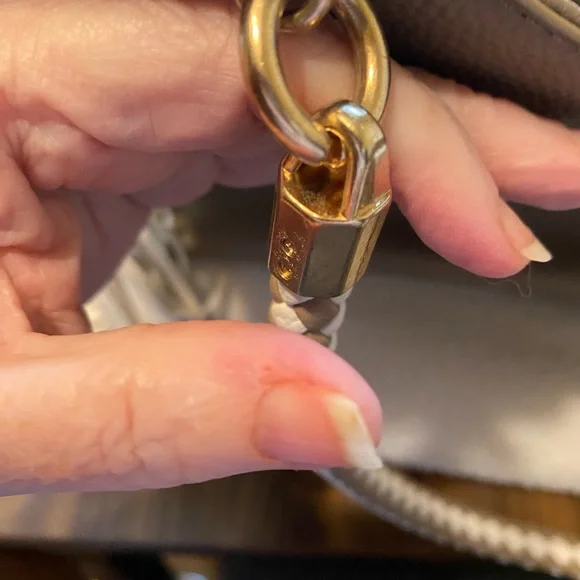 BEBE LOS ANGELES SATCHEL PEBBLED LEATHER - Picture 10 of 13